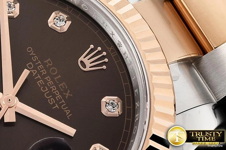 0428 Versatile R2DJ0244A – DJ2 41mm 618